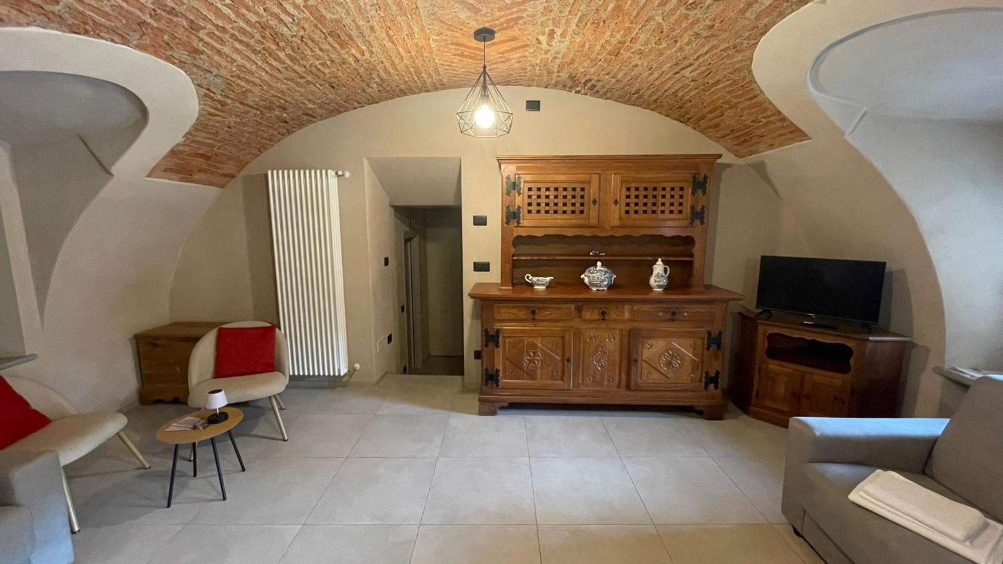 Il Cortile Lägenhet Boves Exteriör bild