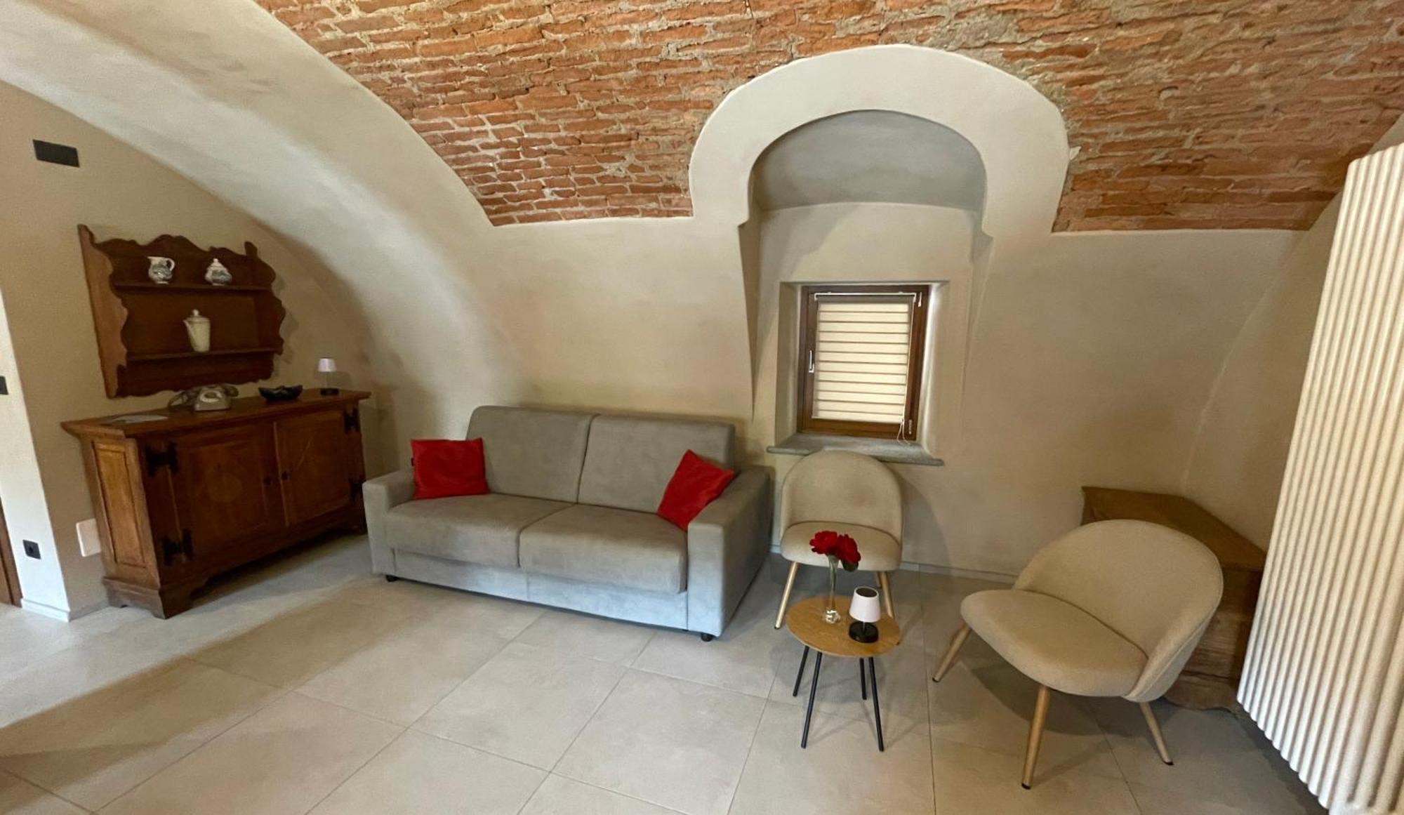 Il Cortile Lägenhet Boves Exteriör bild
